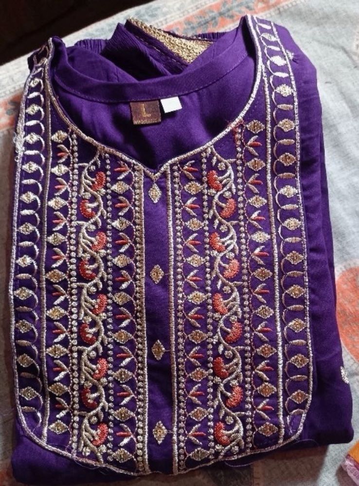 Elegant Purple Embroidered Kurti Set