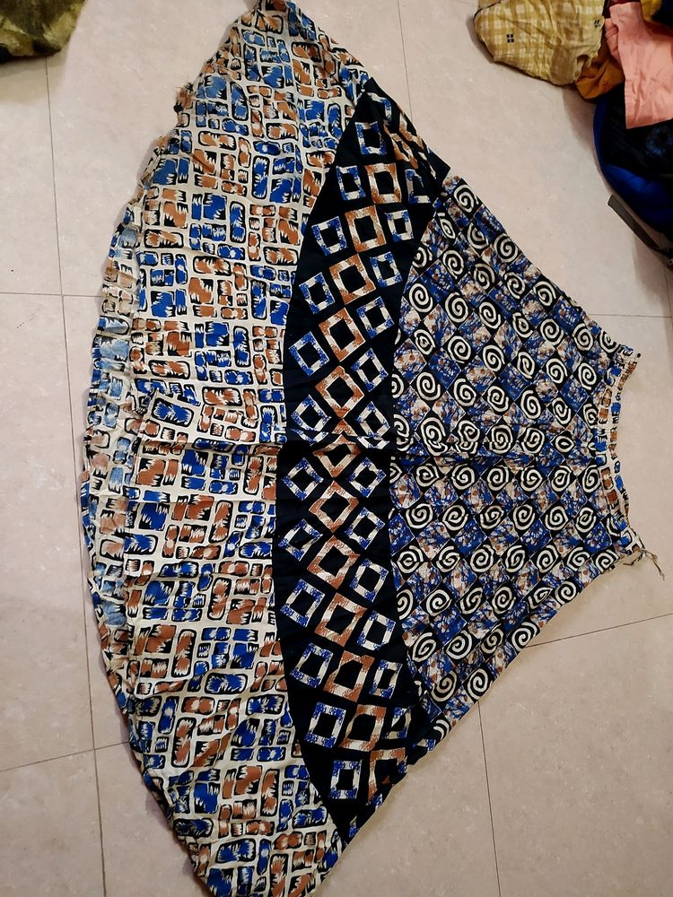 Woman&#39;s Long Skirt