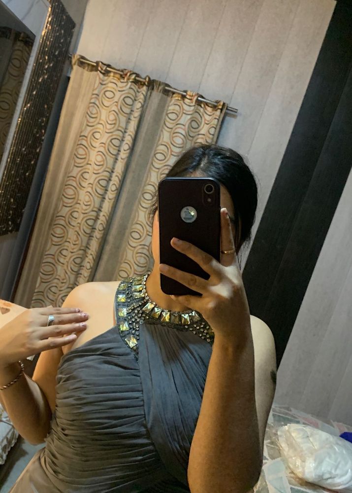 Elegant Grey Ethnic Gown🦋❤️🎀