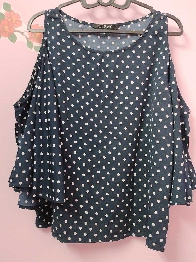 Girls Top With Cur Sleeves