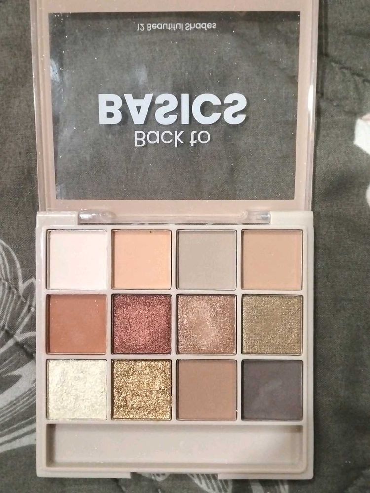Eyeshadow Palette - nude shades