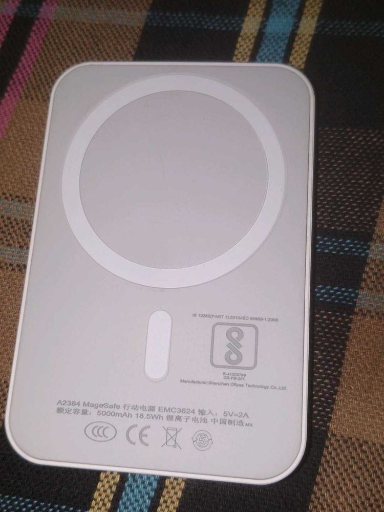 Apple MagSafe Power Bank