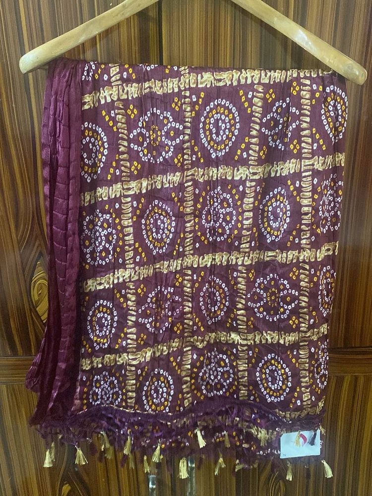 Maroon Bandhani Dupatta
