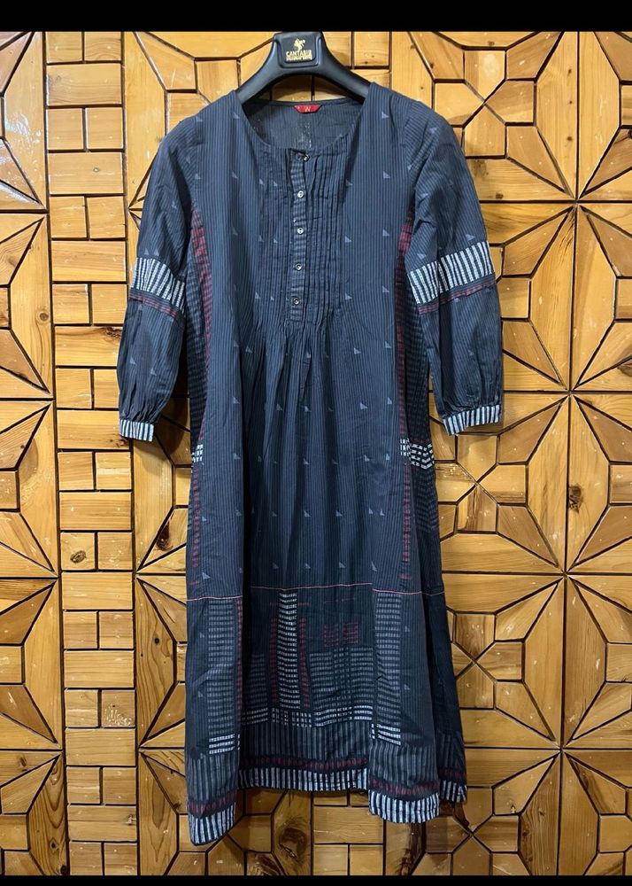 W Kurta