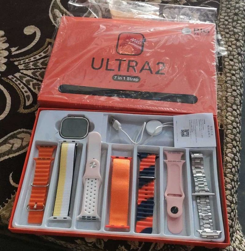 Big Display Smart Watch With 7 Straps