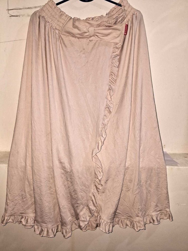 Skirt With Three Top