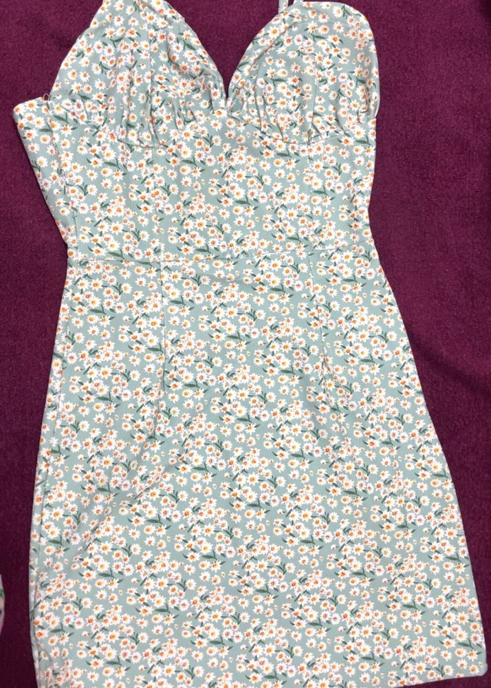 Floral Mini Dress - Trendy &amp; Cute!