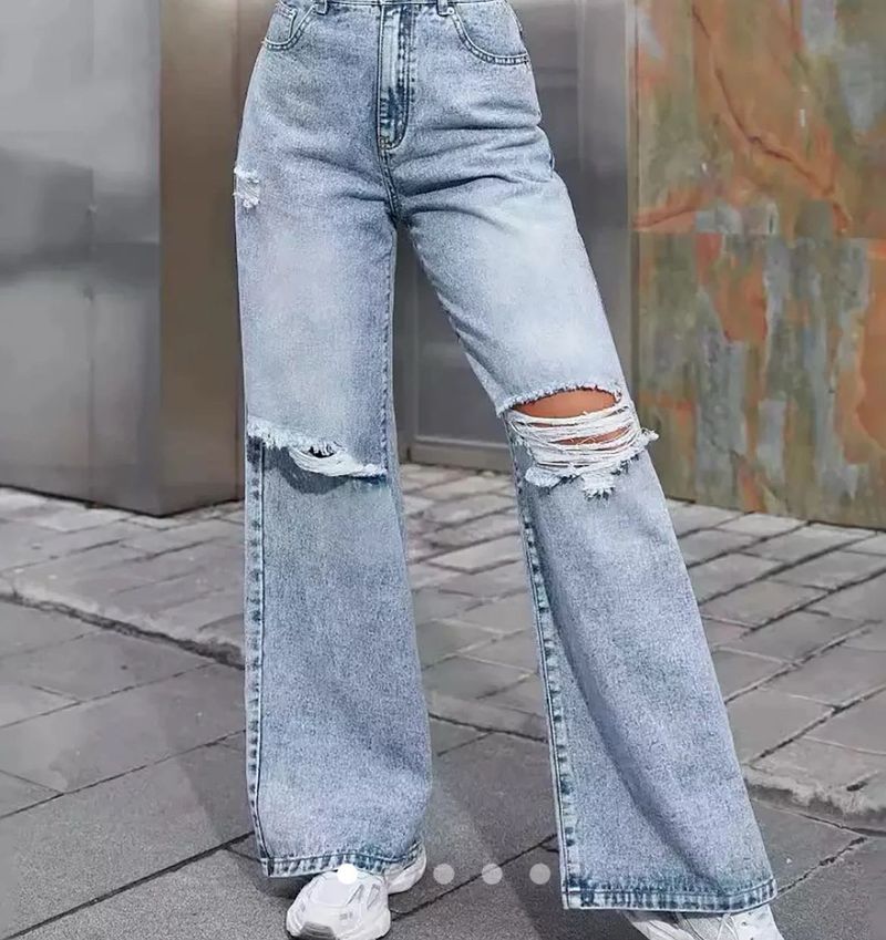 Distressed Wide-Leg Jeans
