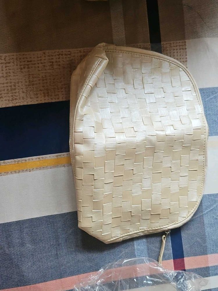 Woven Pouch