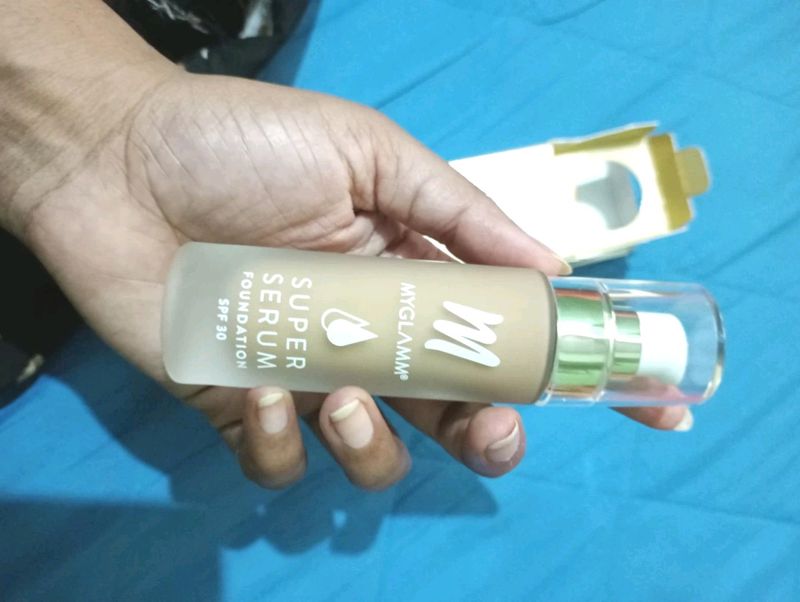 Myglamm Super Serum Foundation