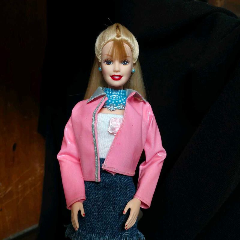 Generation Girl Barbie Doll 🩷