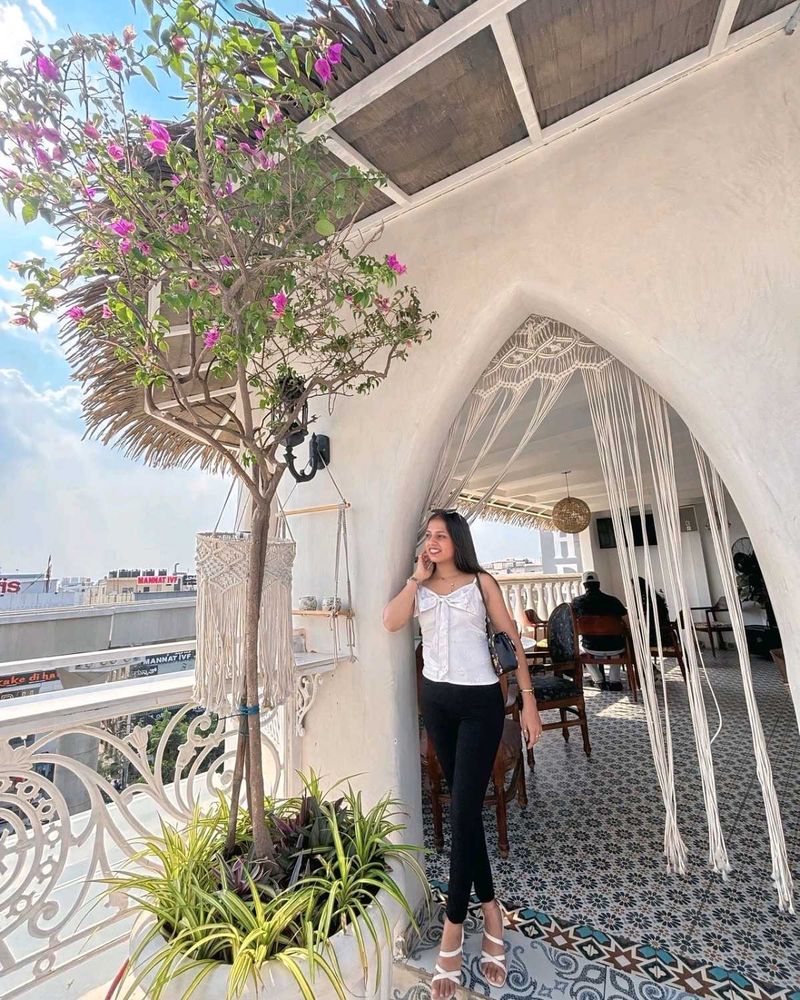 White Sleeveless Top