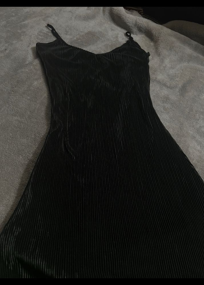 Elegant Black Dress