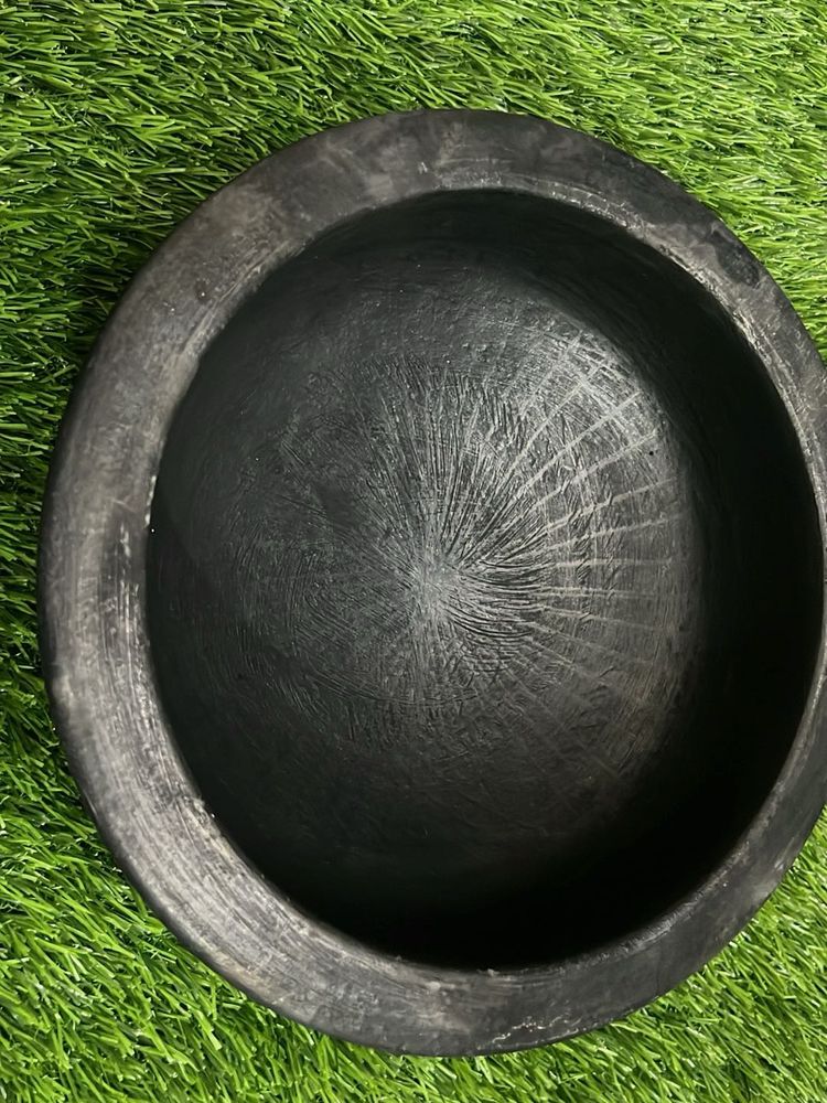 Black Mud Cooking Kadaai. New