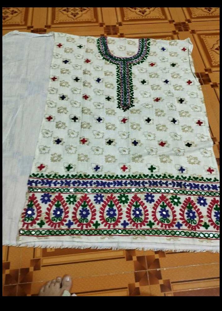 Kacchi Work Kurti ❤️❤️