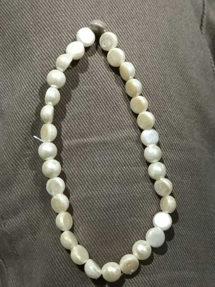 Pearl Beaded bracelet