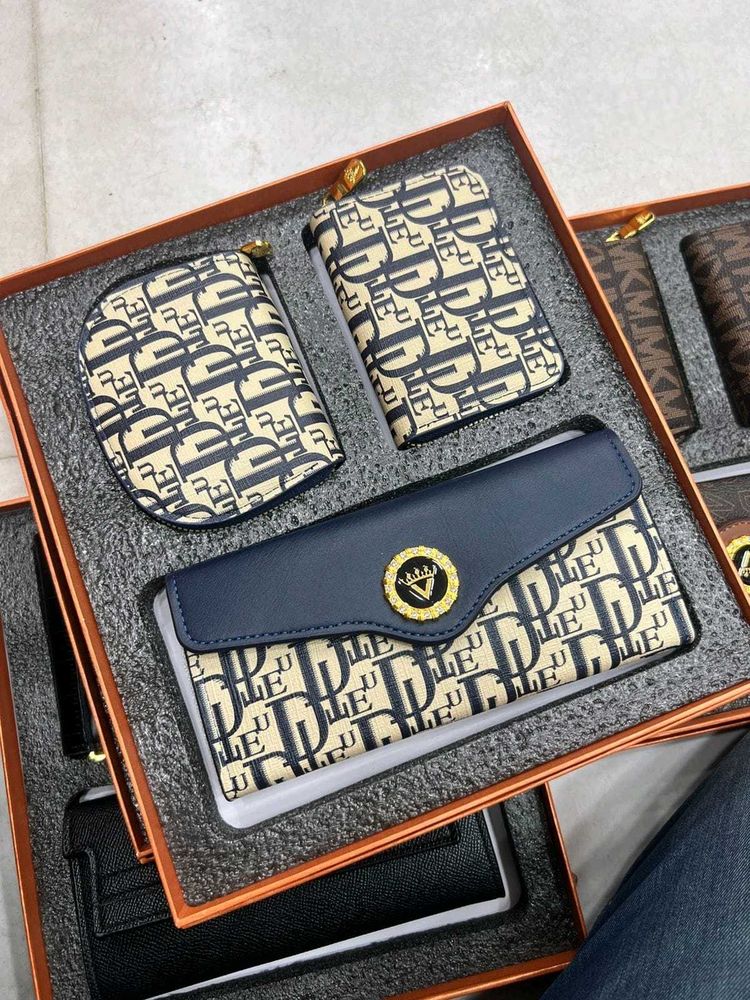 IMPORTED DESIGNER 3 PCS WALLET GIFT SET WD BOX