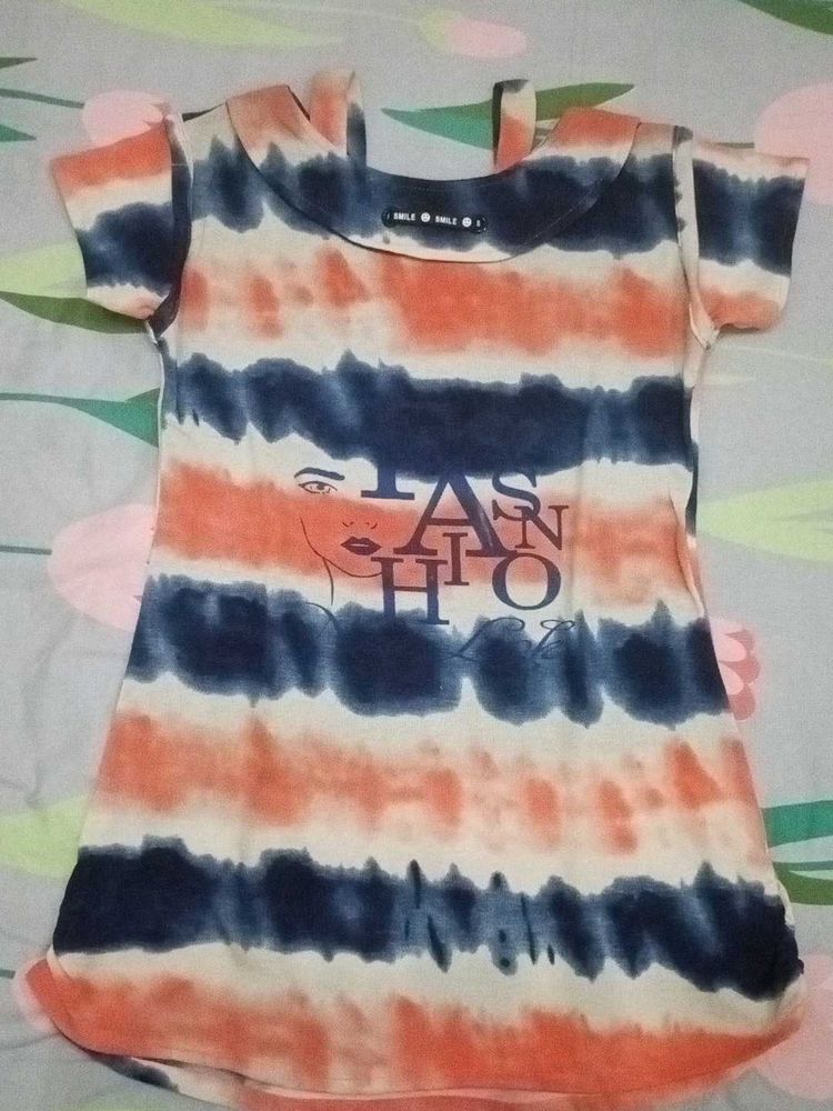 Fashionable Tie-Dye Top