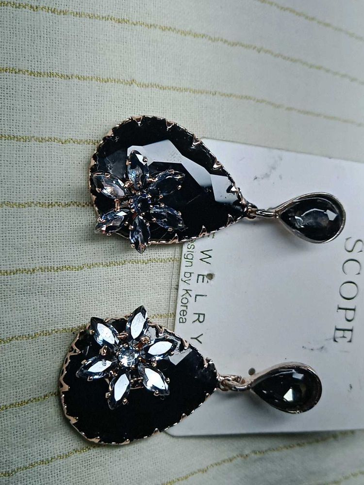 Black Stone Drop Earrings