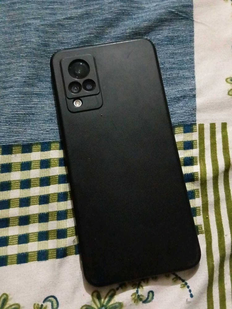Vivo V21 5ge