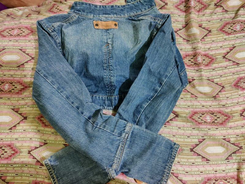 Cropped Denim Jacket
