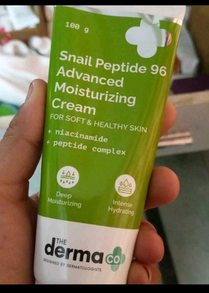 The DERMA Co. snail Peptide Cream