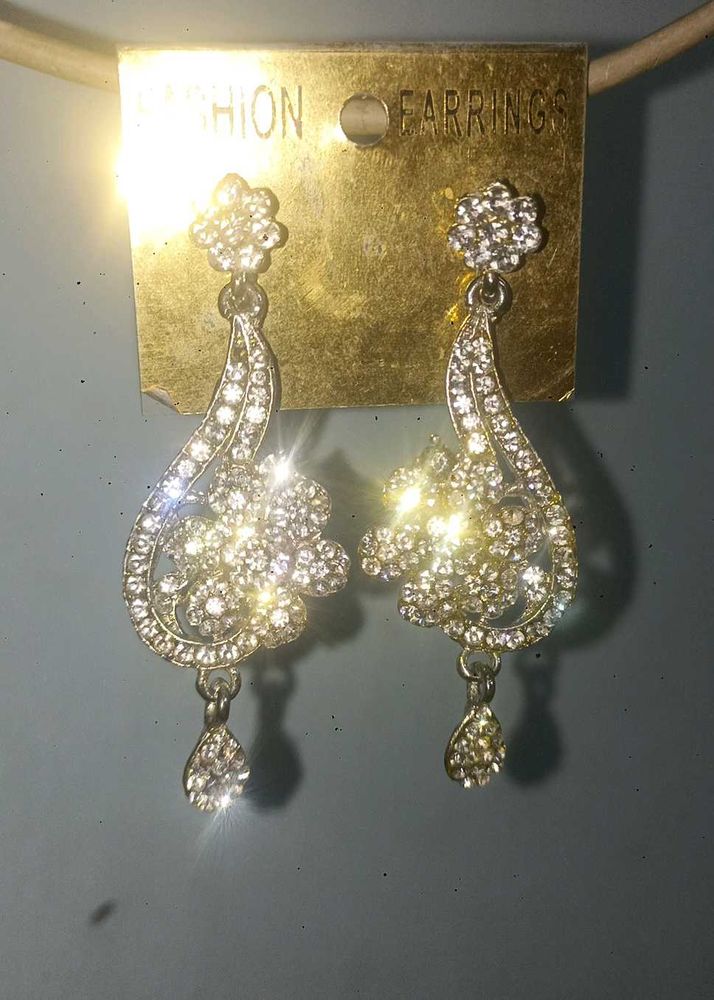 Sparkling Dangle Earrings