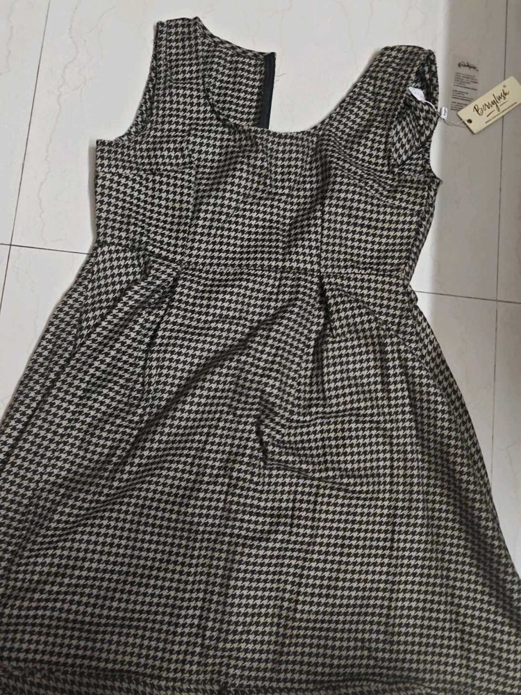 Evening wear Dress