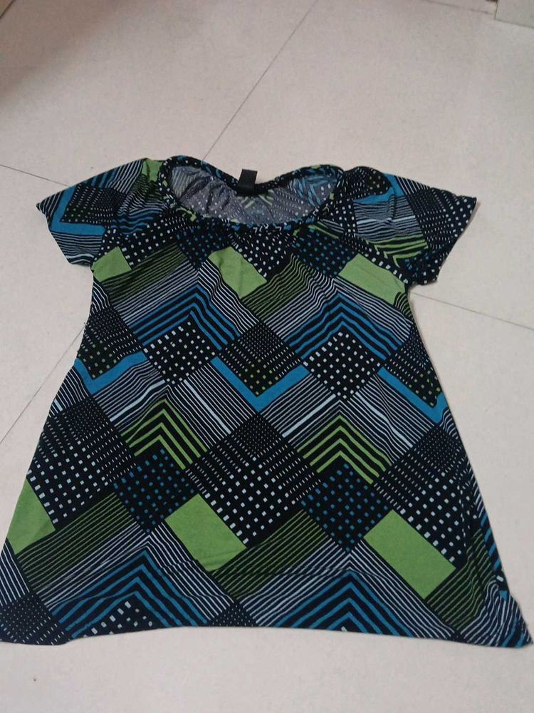 Geometric Print T-Shirt
