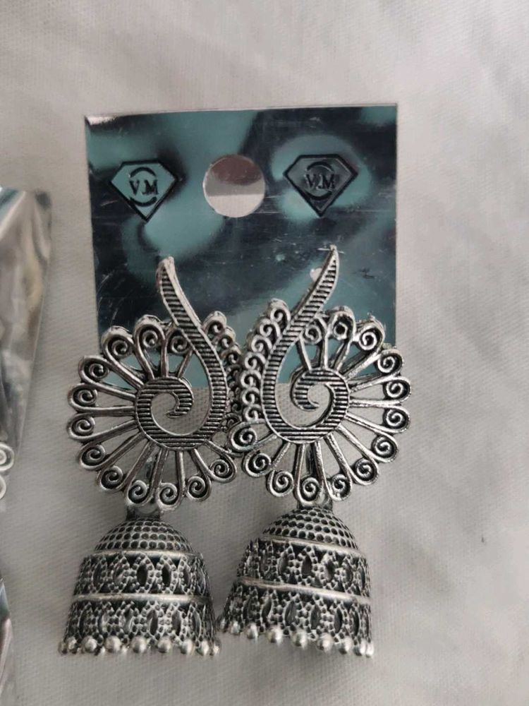 Stylish Jhumka Earrings silver oxidised