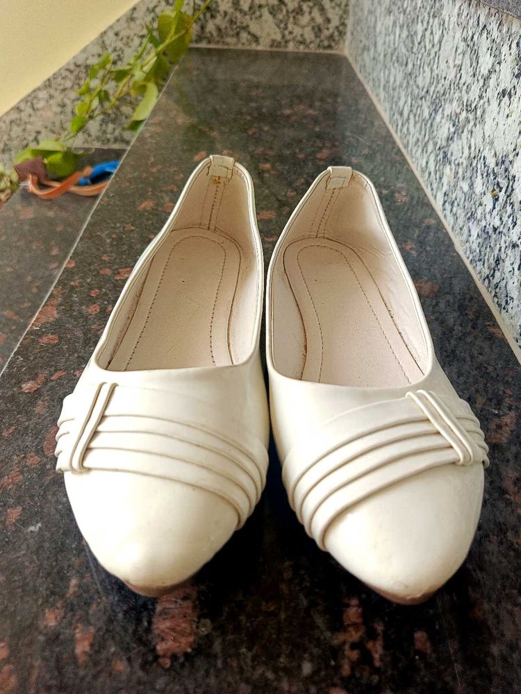 Ivory Ballet Flats