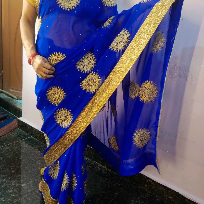 Elegant Blue &amp; Gold Saree with blouse