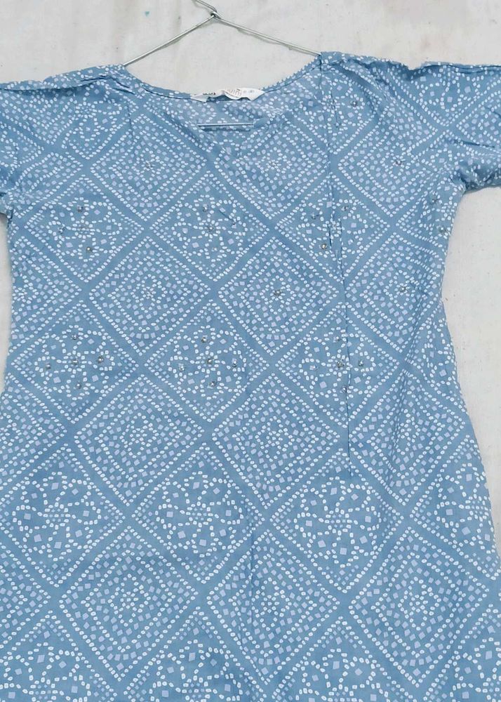 A Long Flower-Bandhani Prin Kurti 🦚