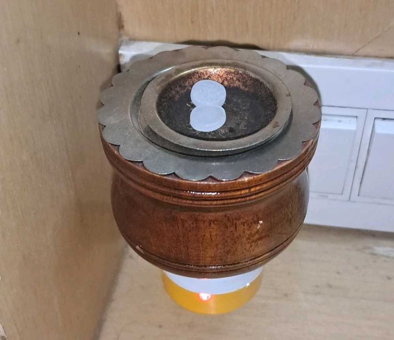 Non-working Camphor Diffuser