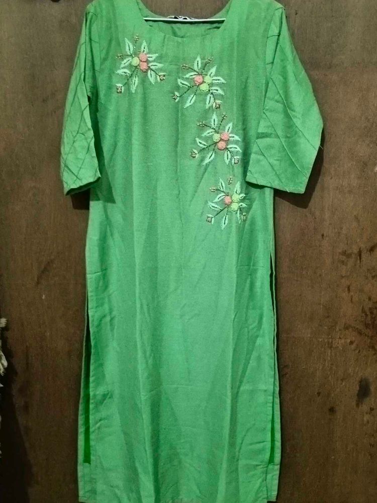 Green Embroidered long Kurta