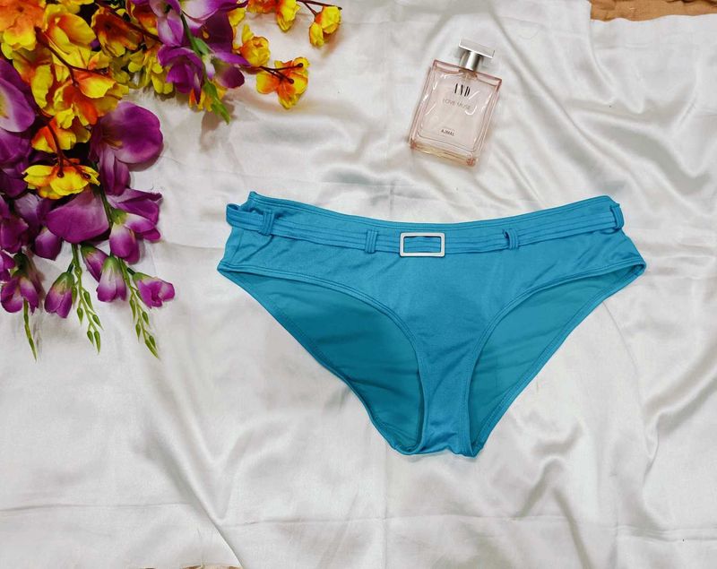 🇳🇿💫🎀H&amp;M Teal Bikini Bottom