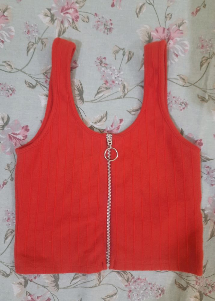 Red Zipper Crop-top