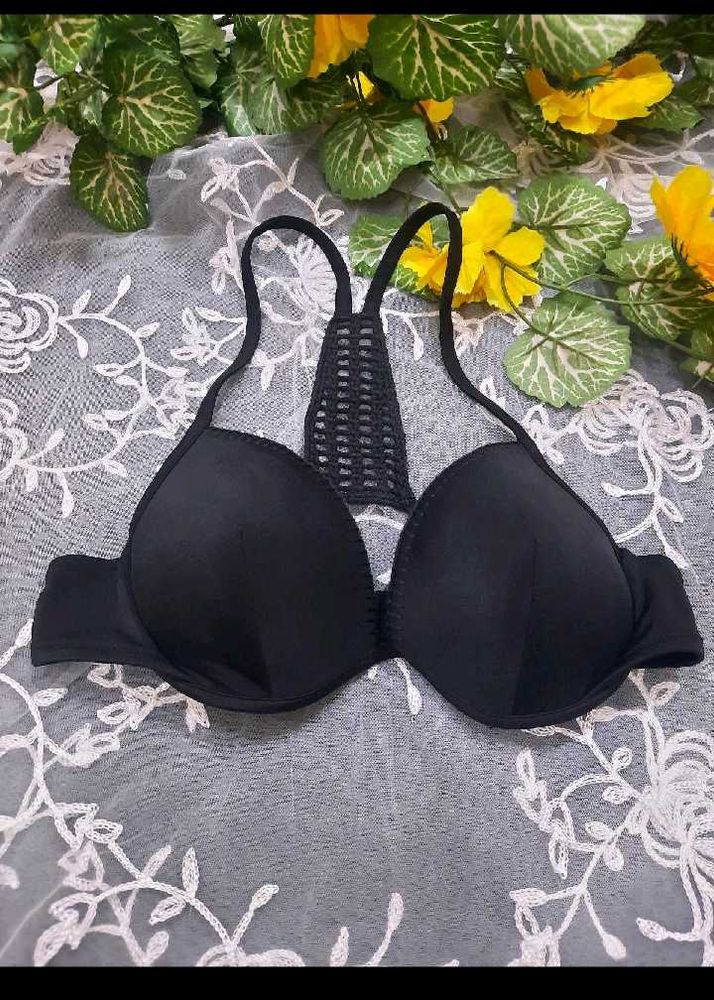 Vs Bra