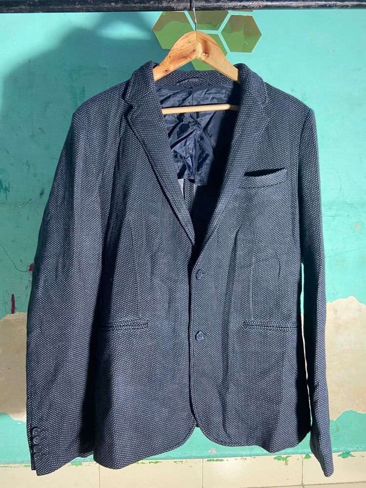 UCB NAVY Patterned Blazer
