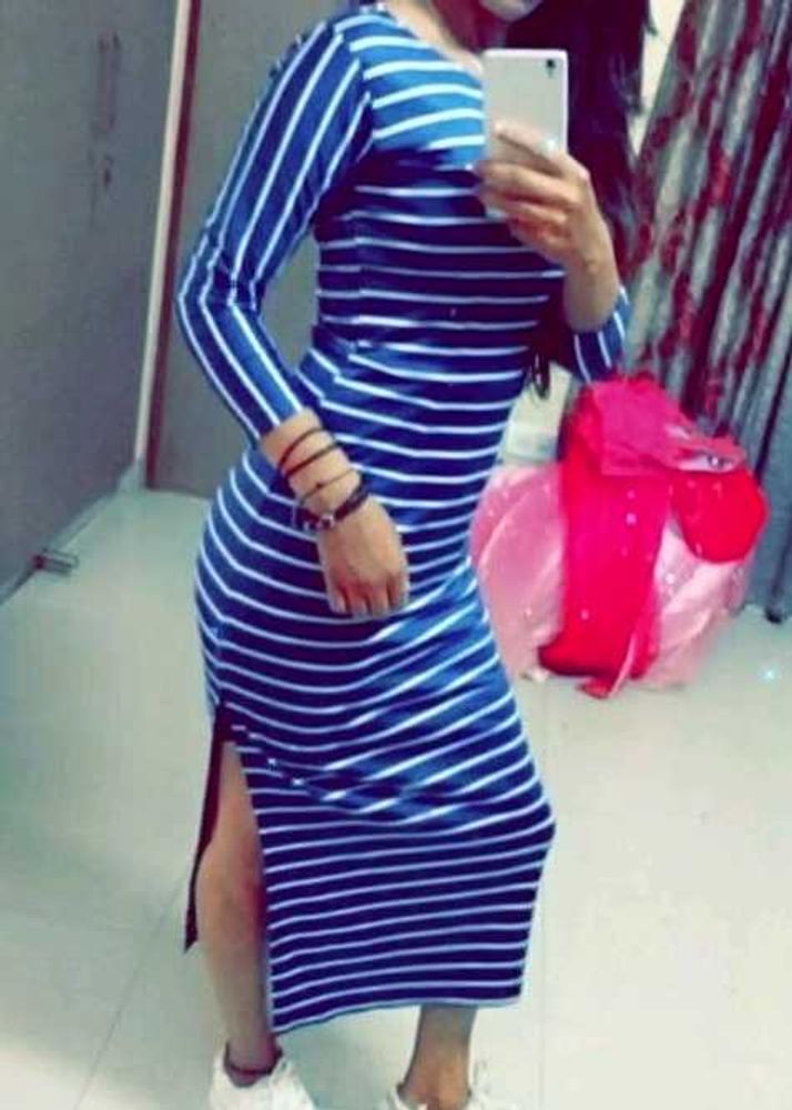 Side Cut Bodycon Dress 👗💙