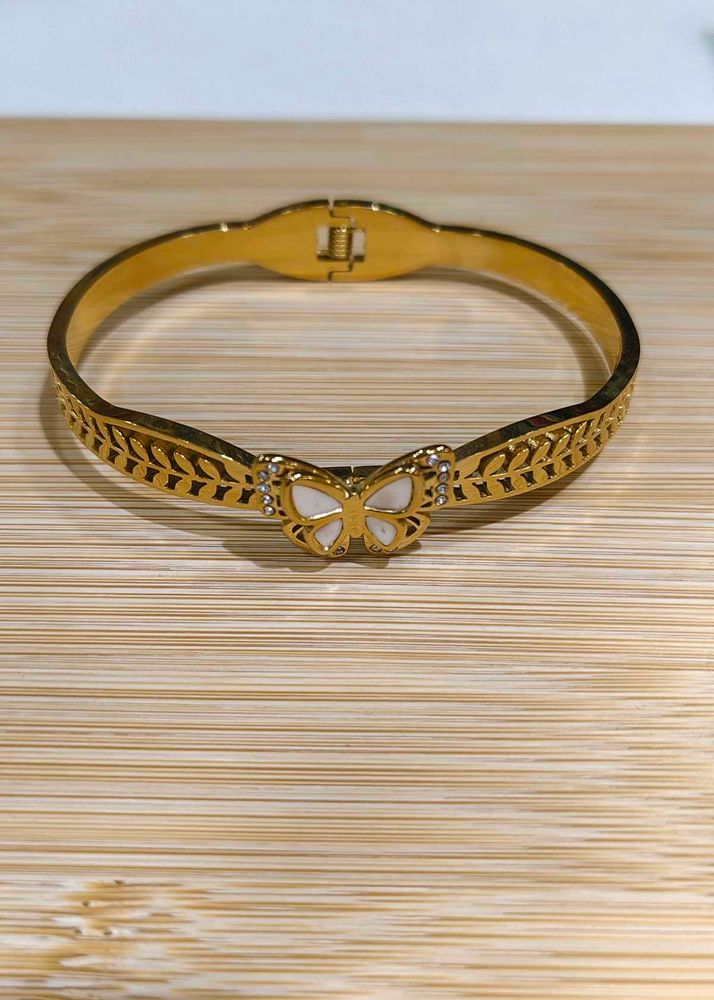 Gold-Plated Cuff Butterfly 🦋 Bracelet