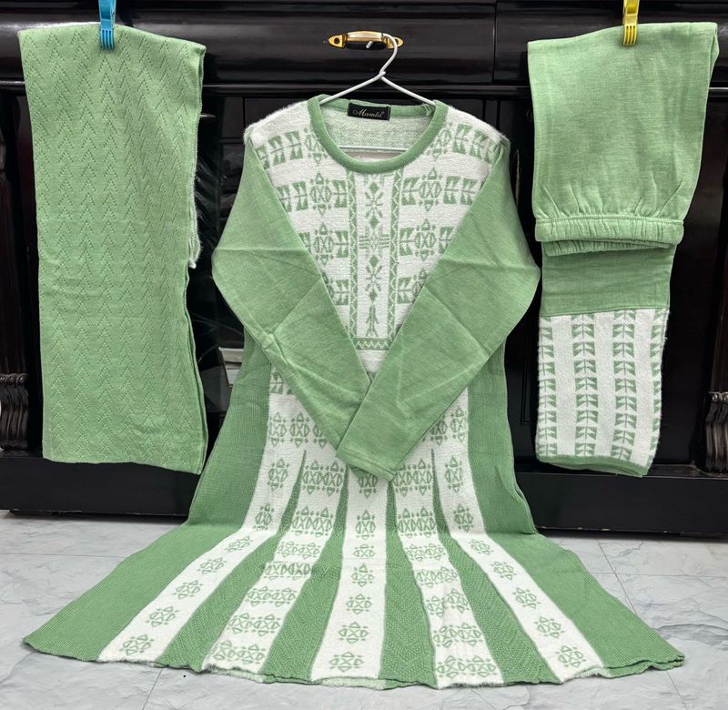 Elegant Green Kurta Set