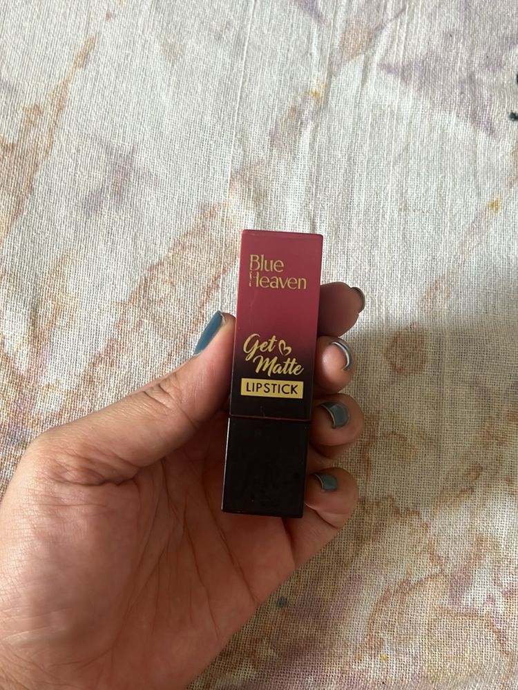 Pack Of 3, Nude Lipsticks And Lip Balm