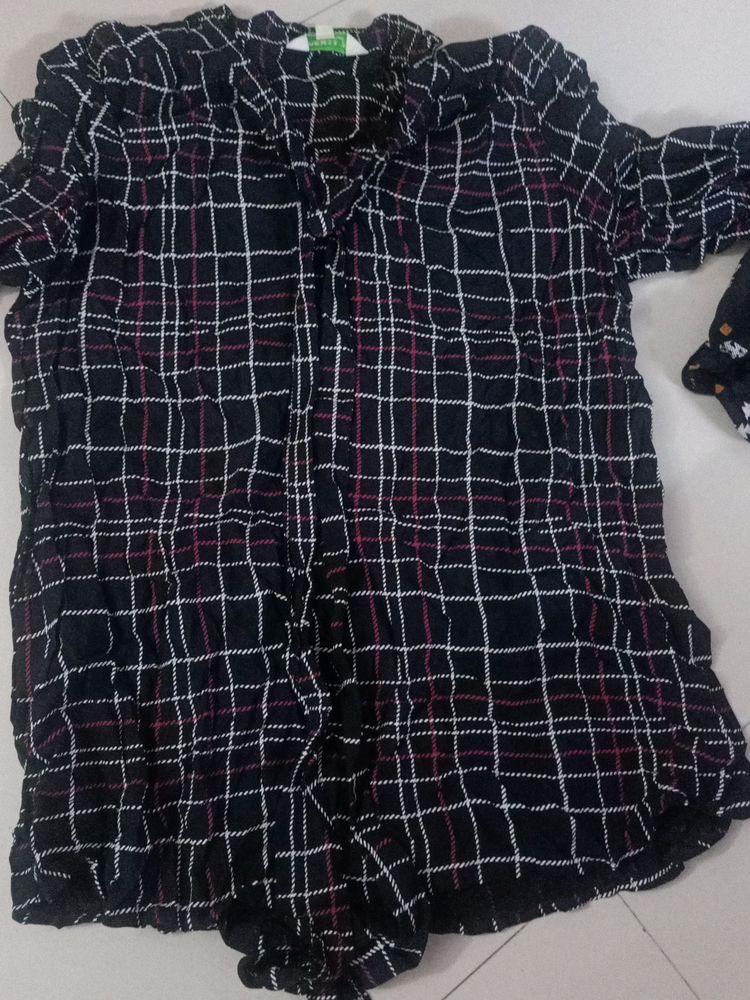 Black Top Just For Rs 100,Size Fit For L And Xl