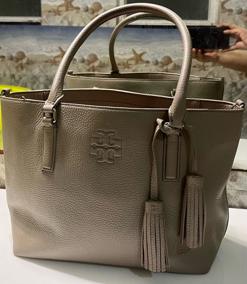 Authentic Tory Burch Leather Tote Bag