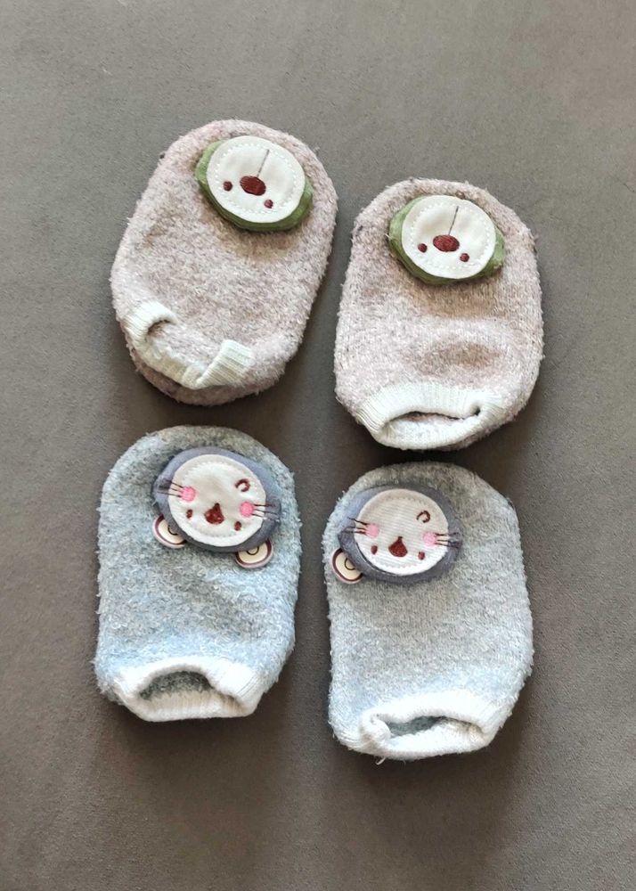 Kicks &amp; Crawl Teddy Face Patch Pair Of 2 Socks