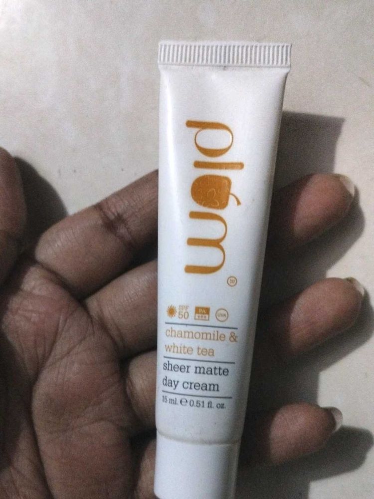 Plum Face Moisturizer