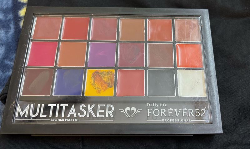 Forever52 Multitasker Lipstick Palette