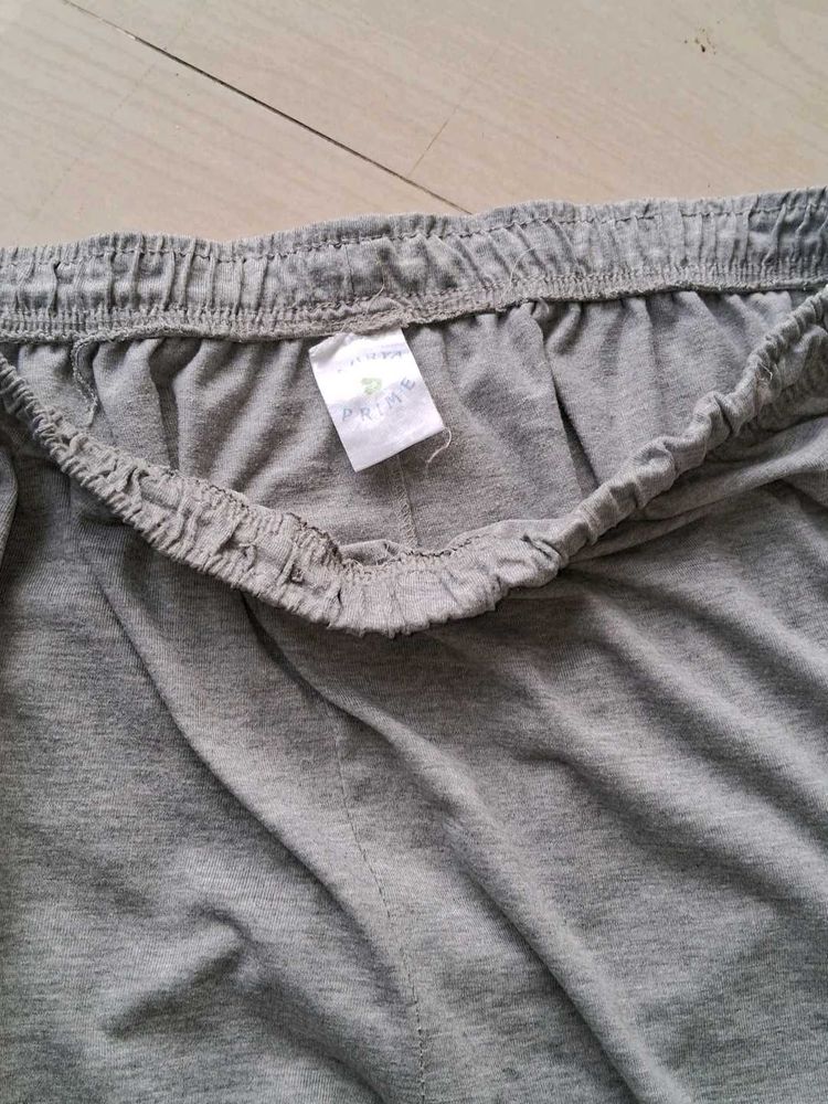 Comfortable Grey Leggings