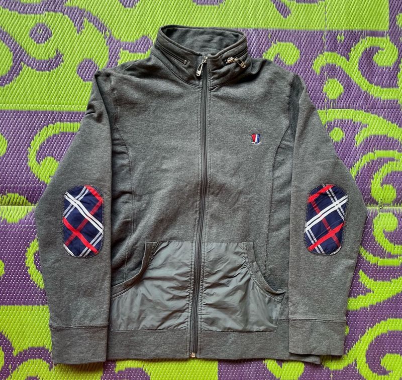 Stylish Grey Zip-Up Jacket